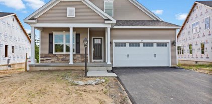 17 Magnolia Drive, Halfmoon