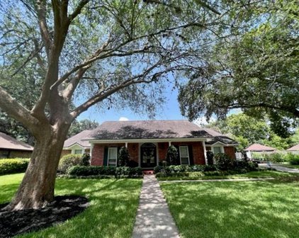 406 Forest Drive, Lake Jackson