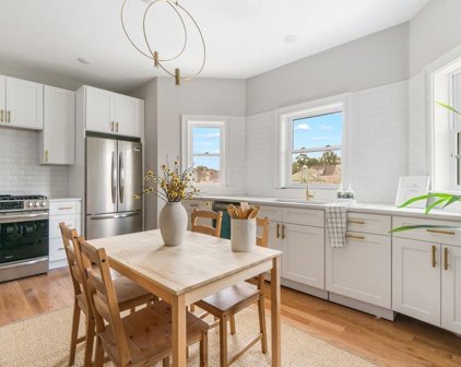 35 Somerset Unit 2, Winthrop