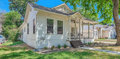 1121 W Mulberry Ave, San Antonio