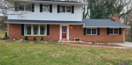 10785 W Crestview Ln, Laurel
