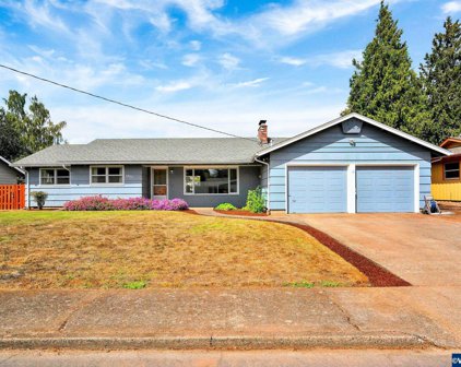 1865 Northview Dr, Keizer