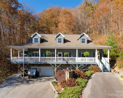 28 Mountain Breeze  Drive, Maggie Valley