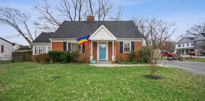 811 Selby Blvd, Edgewater