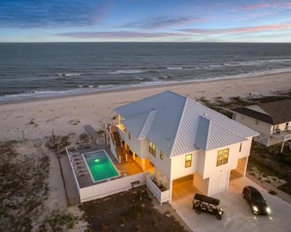 840 W Gorrie Dr, St. George Island