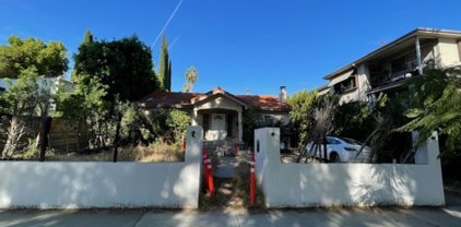 7615  Lexington Ave, West Hollywood