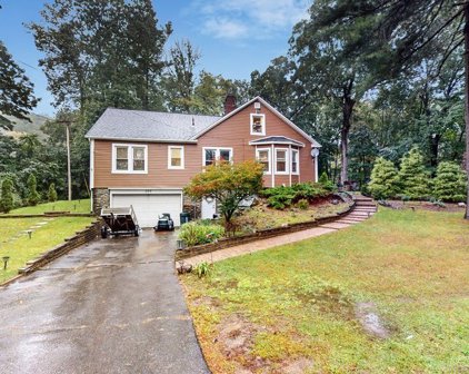 569 Mill Street, Worcester
