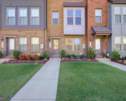 266 Phoenix Dr, Upper Marlboro