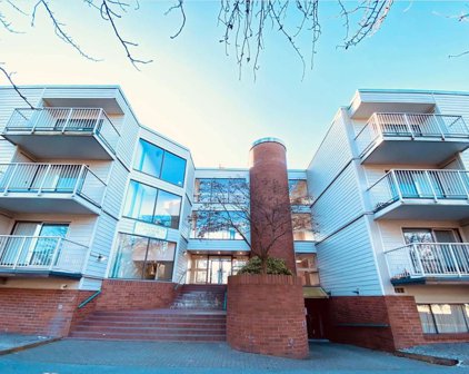 8500 Lansdowne Road Unit 109, Richmond