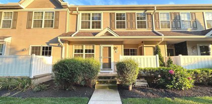 227 Flagstone Rd Unit #3, Chester Springs