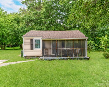 1071 Gaither  Place, Concord