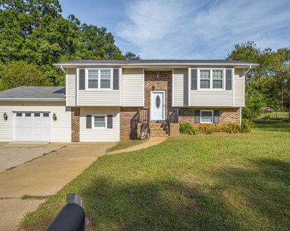 130 Hammonds Drive, Alexandria