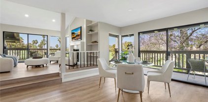 8 Lago Norte Unit 10, Irvine