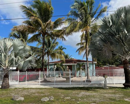 939 Ne 4th Ave, Homestead