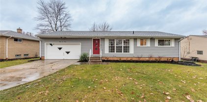 8630 Big Creek, Strongsville