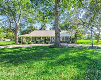 6717 S F Austin, Jones Creek