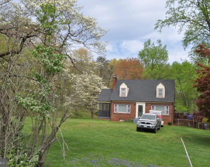 8231 Buckland Mill Rd, Gainesville