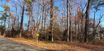 12644 Calvert Ct, Lusby