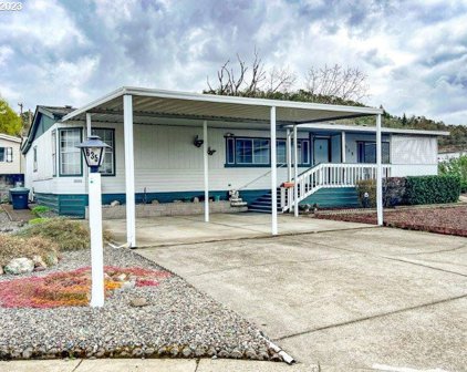 635 SHADOW RANCH LN, Roseburg