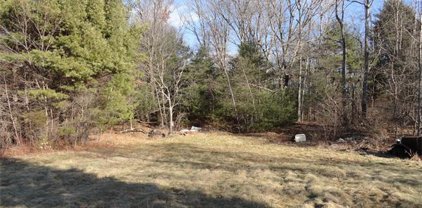 33 Walcott St, Stow
