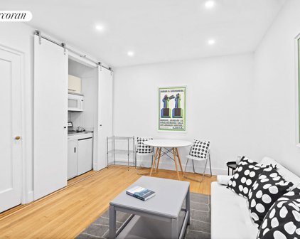 300 8th  Avenue Unit 1J, New York