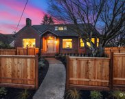 8021 Wallingford Avenue N, Seattle image