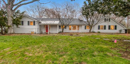 1221 Merchant Ln, Mclean