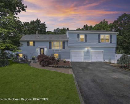 2 Southgate Drive, Howell