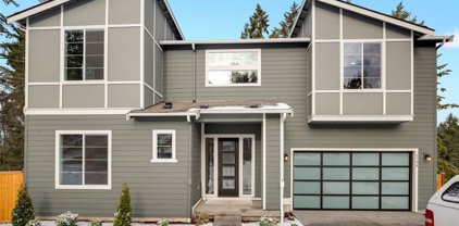 3710 NE 27th Place Unit #10, Renton