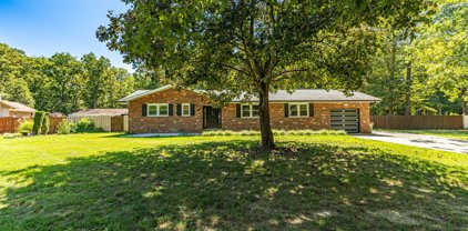 9327 Clifford Dr, White Plains
