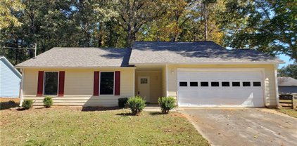 2552 Hewatt Road, Snellville