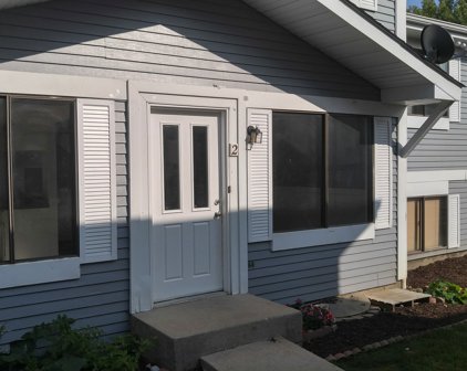 29W520 Winchester Circle Unit #2, Warrenville