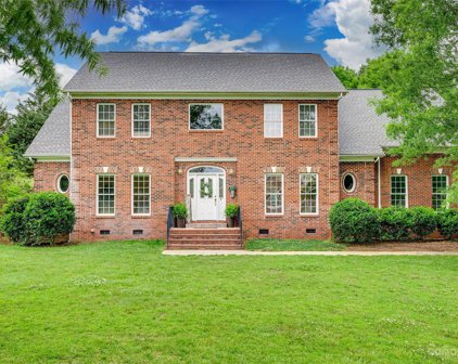 902 Haddonfield  Drive, Fort Mill