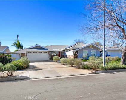 9741 Kessler Avenue, Chatsworth