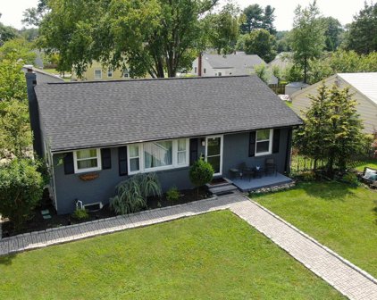 26 Bel Aire Ave, Cherry Hill