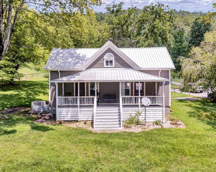 3771 Henry Town Rd, Sevierville