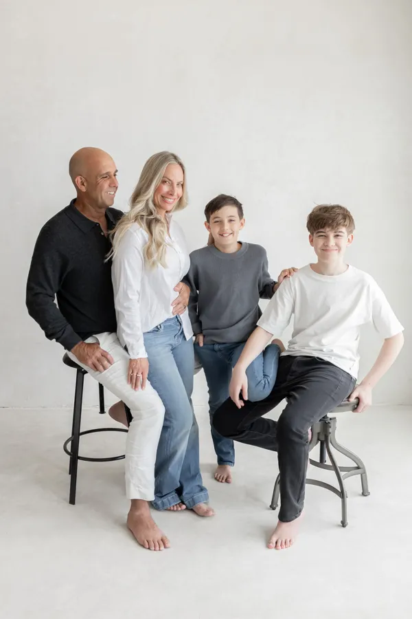 GUARDIAN REALTY