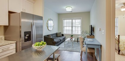 1319 W Main St Unit #203, Franklin