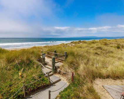 101 Shell DR 158, Watsonville