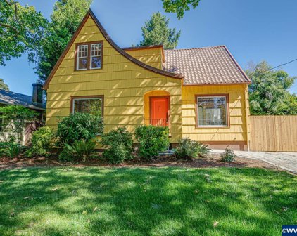 3053 Harrison Bl, Corvallis
