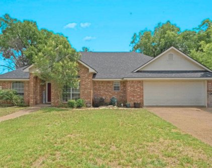 302 W Denison  Drive, Robinson