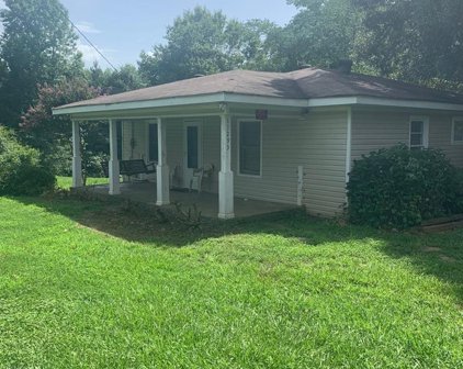 11293 E Cherokee Drive, Ball Ground