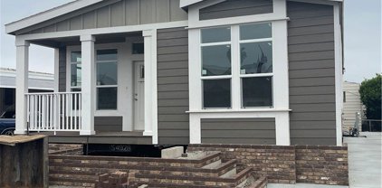 4095 Fruit Street Unit 521, La Verne