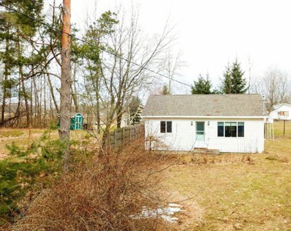 8956 Lake View Boulevard, Rodney