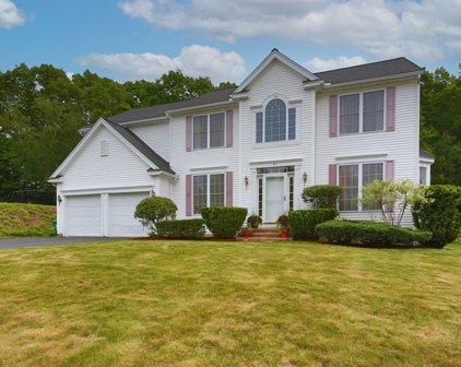 85 Heritage Ave, Ashland