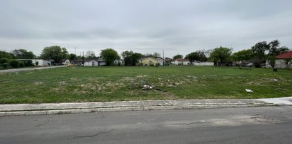 3220 Monterey St, San Antonio