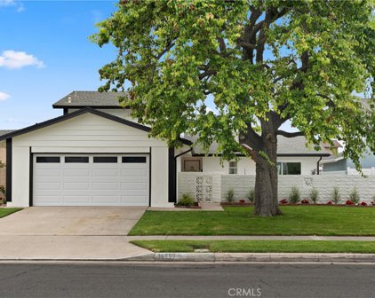 16797 Olive, Fountain Valley