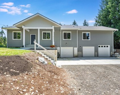 6216 84th Street E, Puyallup
