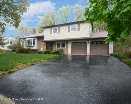 6 Sugarbush Road, Howell