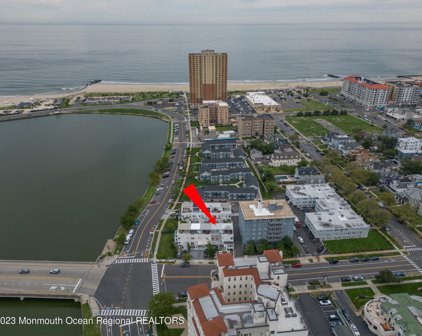 7 Deal Lake Court, Asbury Park